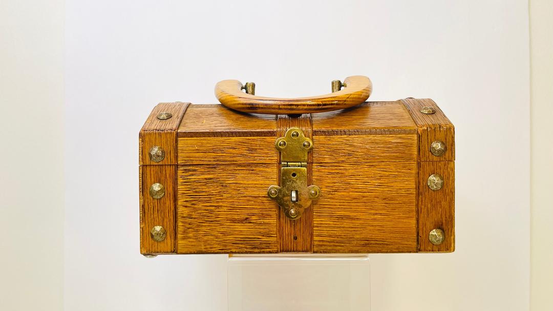 Vintage 1950s Mid Century Roger Van S Japan Treasure Chest