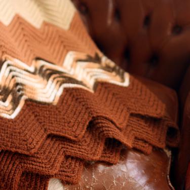 vintage afghan brown ivory and cocoa crocheted chevron afghan 