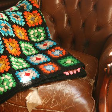 vintage granny square crocheted afghan/multi color/acrylic 