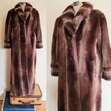 1990s Faux Fur Long Coat Ombre Brown Beige / 90s St John Coat Collection Plush Faux Mouton Teddy Bear / M to L / Carlotta 