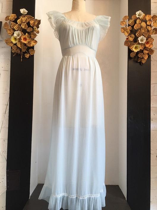 1940s nightgown, vintage 40s nightgown, ice blue nylon, flutter sleeves