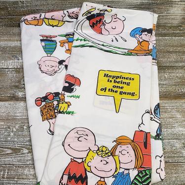 Vintage Peanuts Gang Bedsheet, 1970s Charlie Brown Snoopy FULL Flat Sheet, Childrens Bedding, Charles Schulz Comic Strip, Vintage Linens 