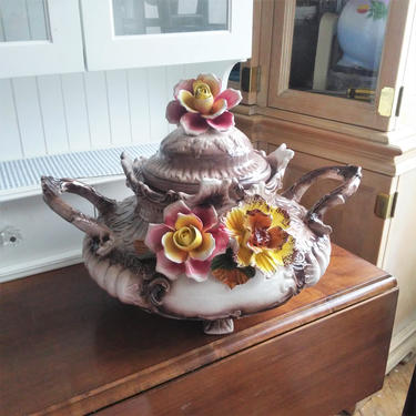 CAPODIMONTE イタリア製 陶器 花台・飾り台 CAPODIMONTE