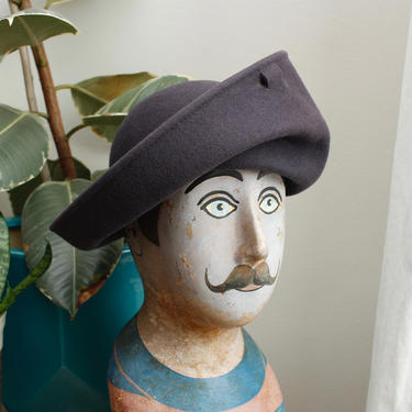 Vintage Adolfo II Gray Wool Felt Hat Vintage Adolfo II Wool Felt Cloche Hat | Faux Snakeskin Bow  main image 4