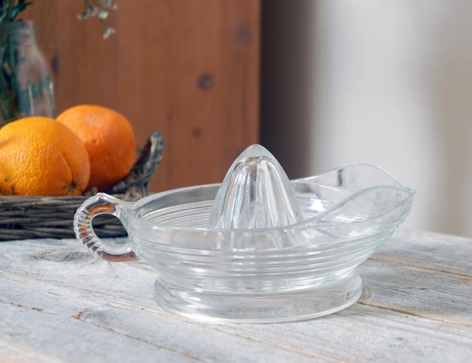 Vintage Depression era glass Florida Orange/Lemon Juicer Reamer Glass Hand selling Held