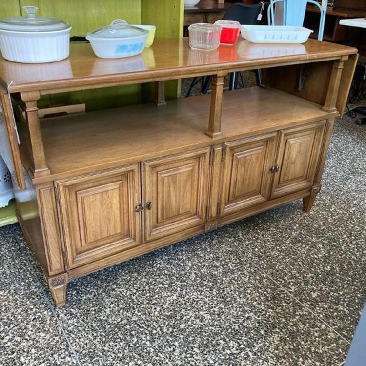 Vintage and modern furniture from stores in DC, Baltimore, Maryland and ...