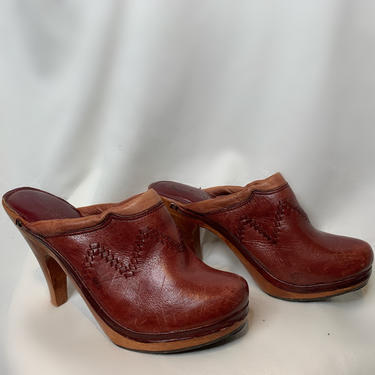 Chandlers Brown Leather Mules 