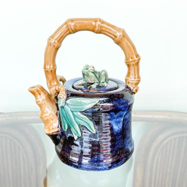 Ceramic Frog Teapot