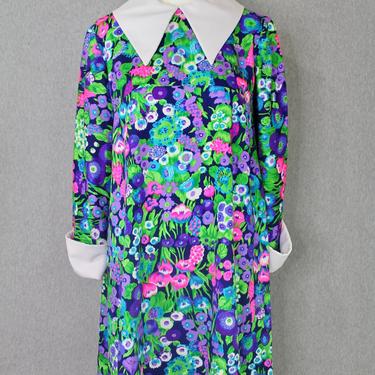 1960s-70s Floral Mod Mini Dress - Retro Go Go Dress - Spring Dress 