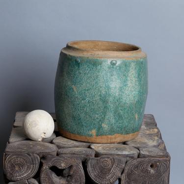 19th Century Green Salt Glazed Storage Jar from Borneo