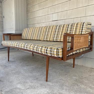 Midcentury Peter Hvidt Style Sofa/Daybed