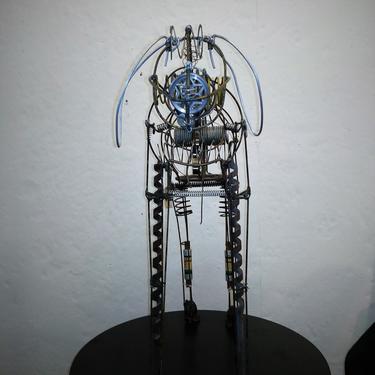“Sparky” Sculpture by Suzie Eifrid	