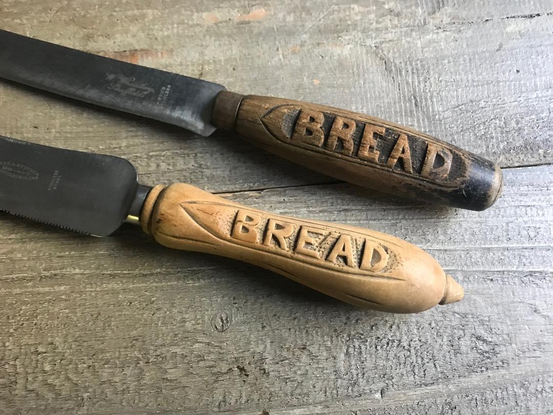 1 Sheffield Bread Knife, Made in England, Stainless Steel, Hand Carved