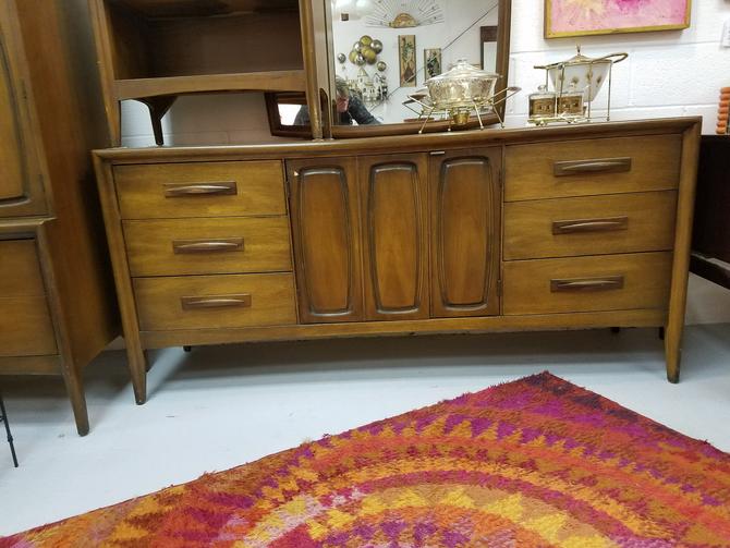 Broyhill Emphasis Mid Century Low Dresser From Vintage Mc Of