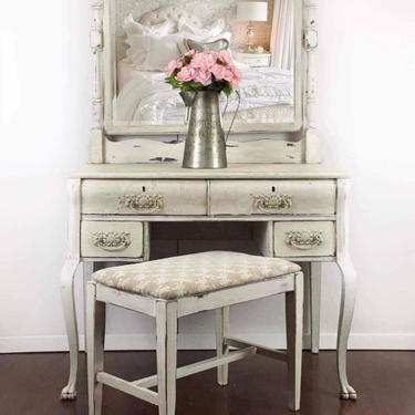Vintage Vanity with Mirror and Bench | White Vanity Table w Mirror | White Vanity Desk | Antique Vanity Painted White-Cream | Make up Vanity 