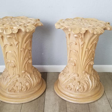 1980s Daphne Pickle Hand Carved Wood Floral Pattern Pedestals / Dining Table Bases a Pair 