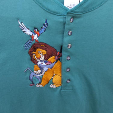 Vintage T-Shirt The Lion King Disney Buttons XL Embroidered 2000