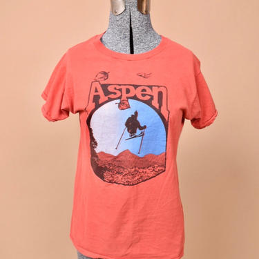 Coral 1970s Cotton Aspen Tee with Jumping Skier By J-Mac, XS/S