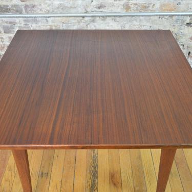 Jens Risom Mid Century Danish Modern Walnut Occasional or End Table 