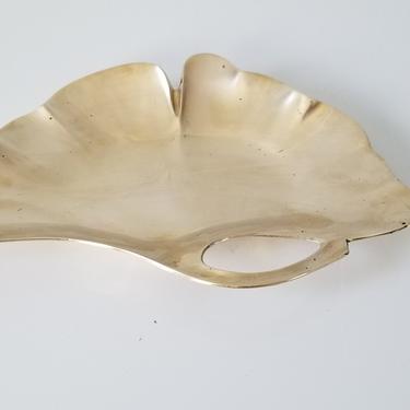 Vintage Flower Shape Brass Dish. 