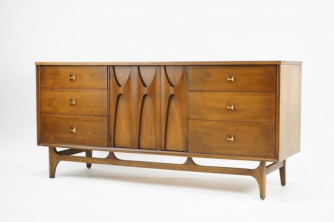 Long Low Broyhill Brasilia Walnut Dresser From Fair Auction Co Of