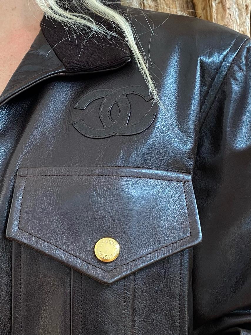 Vintage CHANEL CC Logo Black Leather BOMBER Aviator Quilted