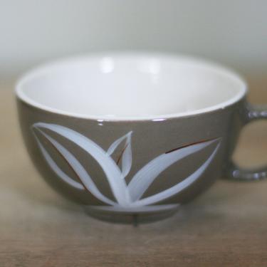 vintage winfield coffee cup taupe with white 