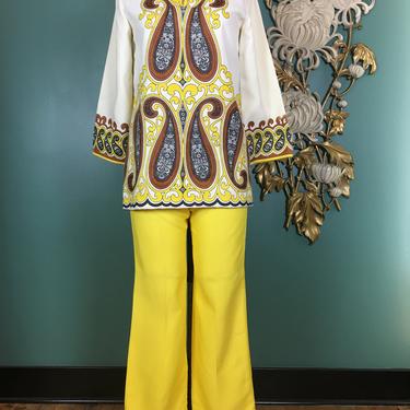 1960s 2 piece set, Alfred Shaheen, pants and top, vintage pant set, yellow paisley, size small, screen printed, mod tunic, flared leg, 26 
