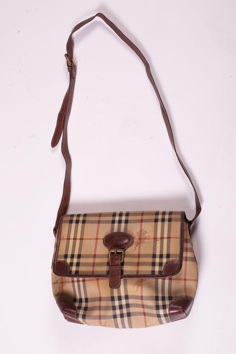 Burberry's Nova Check Shoulder Bag Vintage 90s