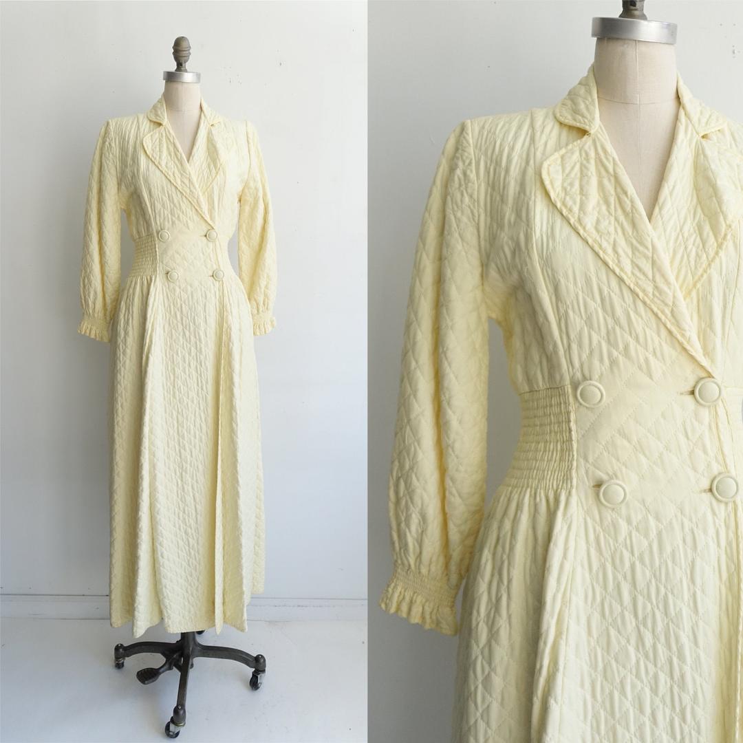 Vintage 40s Butter Yellow Quilted Dressing Gown/ 1940s Quilt Robe ...