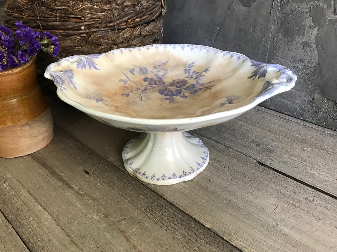 Old Ironstone Compote hotsell Pedestal Bowl Centerpiece Off White Beige Teastained