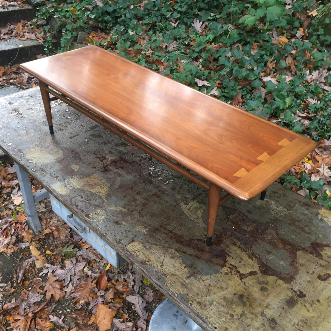 Lane Acclaim Coffee Table Mid Century Modern Walnut Oak Dovetail