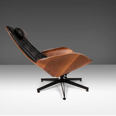 Newly Restored George Mulhauser for Plycraft Tufted Lounge Chair in Walnut and Vinyl on Metal Star Basse, c. 1960s 