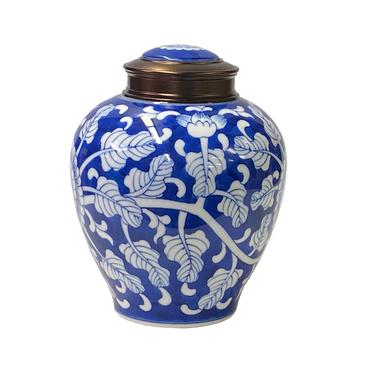 Oriental Handmade Blue White Porcelain Metal Lid Container Urn ws1719E 