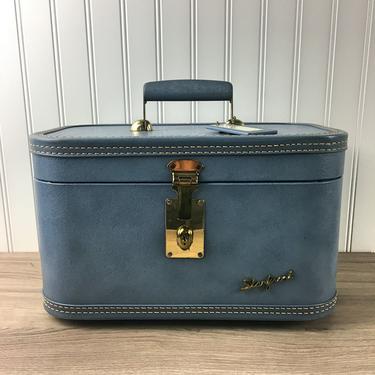Starfrost blue train case - Baltimore Luggage Co. | NextStage