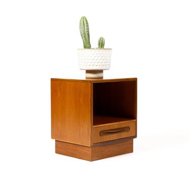 Danish Modern / Mid Century Single Teak Nightstand with drawer – Fresco Line – G-Plan — A 