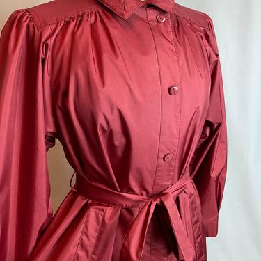 70’s Women’s coat~ belted waist~ burgundy red flared ~ raincoat ~puff sleeves overcoat ~ 1970’s boho duster~ size smallish 