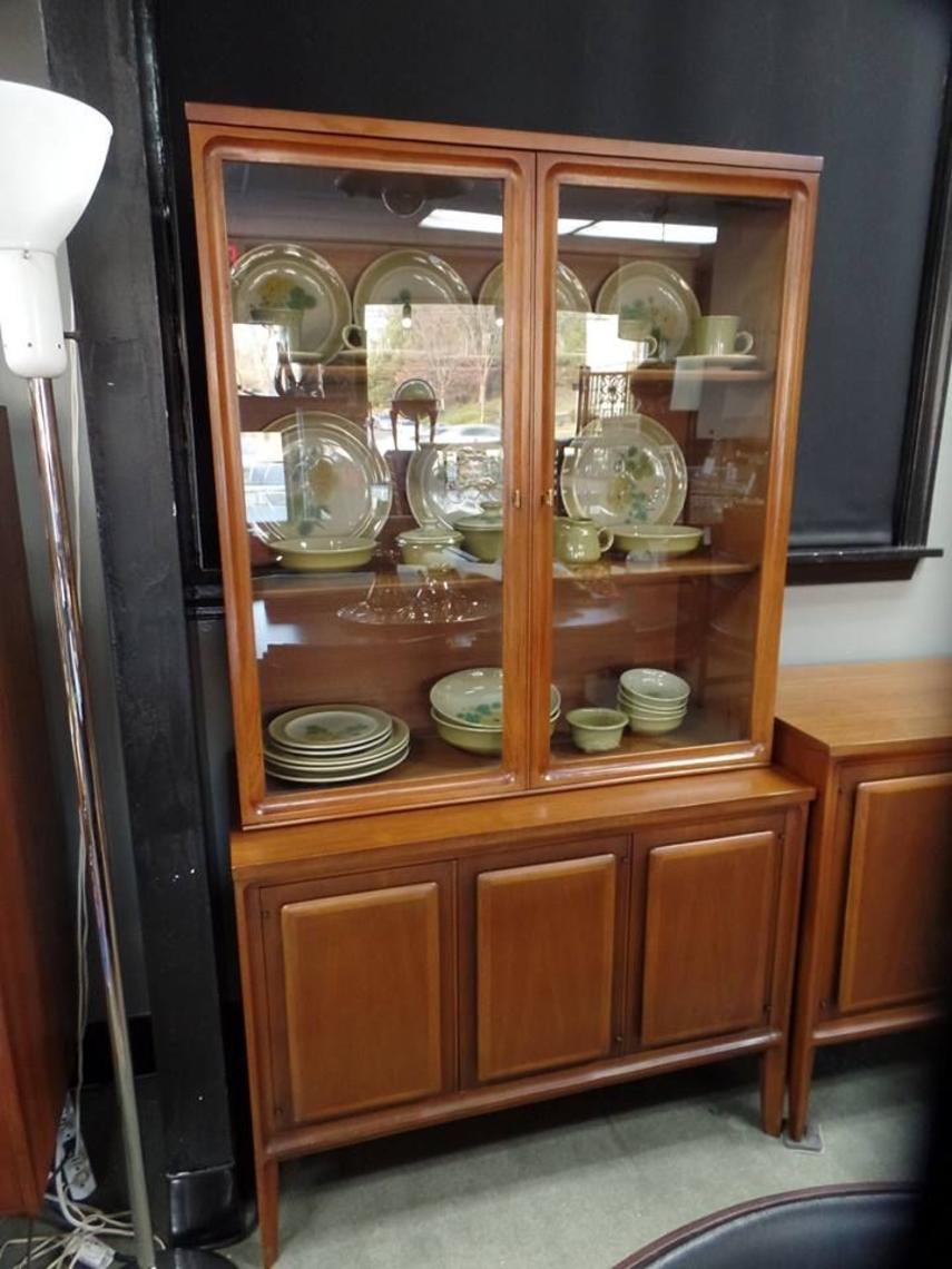 Mid Century Modern small scale china hutch by Broyhil Peg Leg Vintage