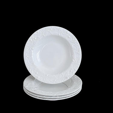 Vintage DANSK Floating Leaves Pattern 9&amp;quot; White Porcelain Soup Bowls with Raised Leaves Design 