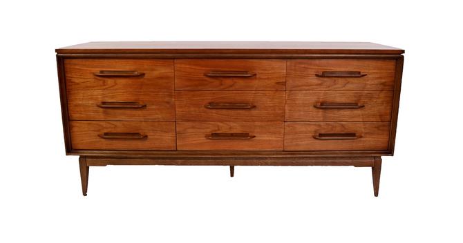 Walnut Long Chest Bassett Furniture The Impact Collection Bedroom Set Mid Century Modern On Hold By Hearthsidehome