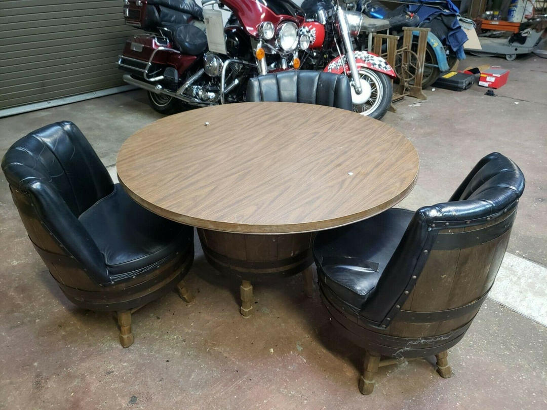 Vintage barrel deals table and chairs