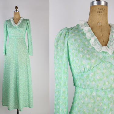 70s Green Floral Maxi Dres / Prairie Dress / Boho / 1970s / Size S/M 