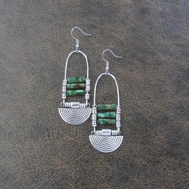 Imperial jasper earrings, green tribal chandelier earrings, unique ethnic earrings, modern Afrocentric earrings, boho chic earrings, silver 