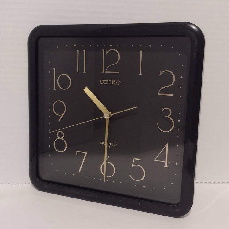 インテリア時計 SEIKO quartz square wall clock 90s インテリア時計 SEIKO quartz square wall clock 90s 1990s Seiko