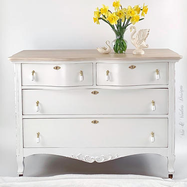 SOLD**White Farmhouse Dresser / Bureau / Chest Of Drawers / Antique / Modern Farmhouse / Coastal / Beachy / Entryway / Dining Room / Bedroom 