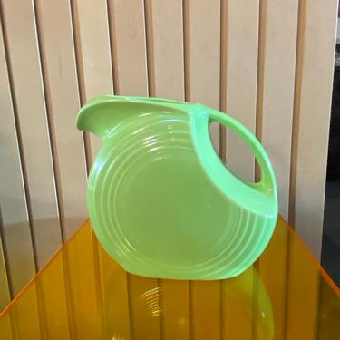 Fiesta Vintage Fiestaware Chartreuse Large Disk Pitcher, Vintage Fiesta Ware Fiesta Pitcher