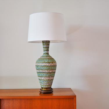Mid-Century Modern Table Lamp with Heavily Textured Lava Glaze Surface, circa 1960s 
