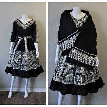Vintage 1940s 50s Black Silver Rick Rack Patio dress circle skirt Belt Shawl 4 piece southwestern  // Modern Size 0 2 4 xs 