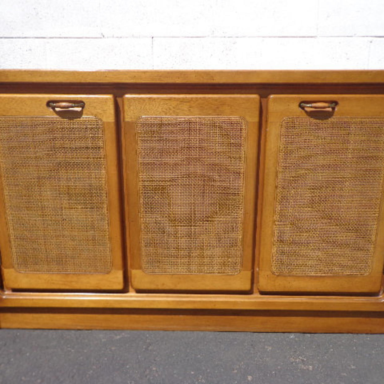 Mid Century Modern Cabinet Hutch Console China Sideboard | Deja Vu ...