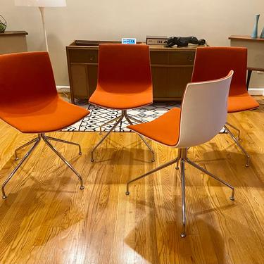 Set of 4 Modern Arper Catifa Swivel Chairs, Made in Italy 